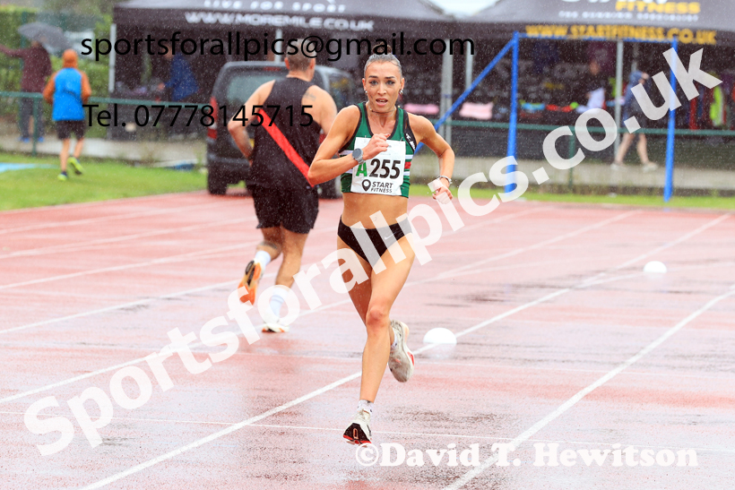 Senior Womens 4 Stage 2025 Northern Athletics Autumn Road Relays, Leigh, Lancashire. Photo: David T. Hewitson/Sports for All Pics